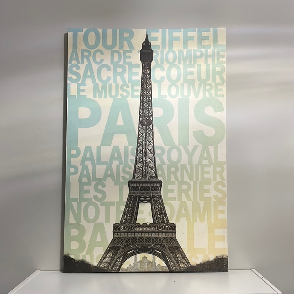 Eiffel Tower Canvas Print